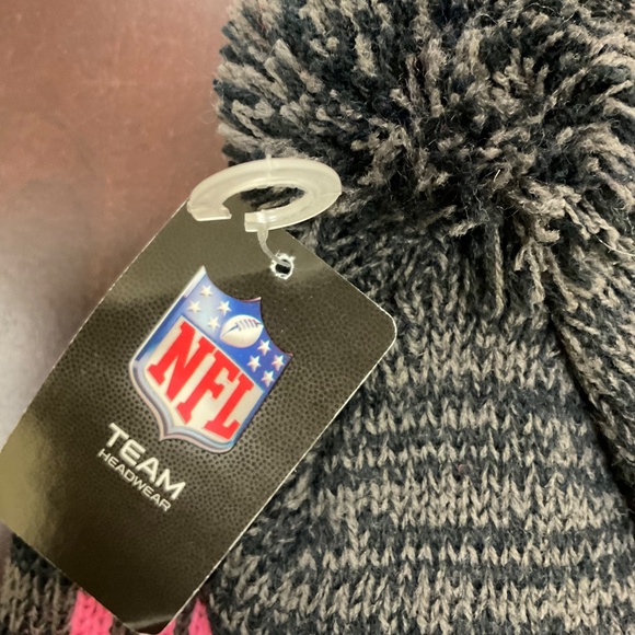 NFL NY Giants '47 Dark Gray Black Pink Cuffed Knit Hat Women’s NWT One Size - Picture 4 of 9